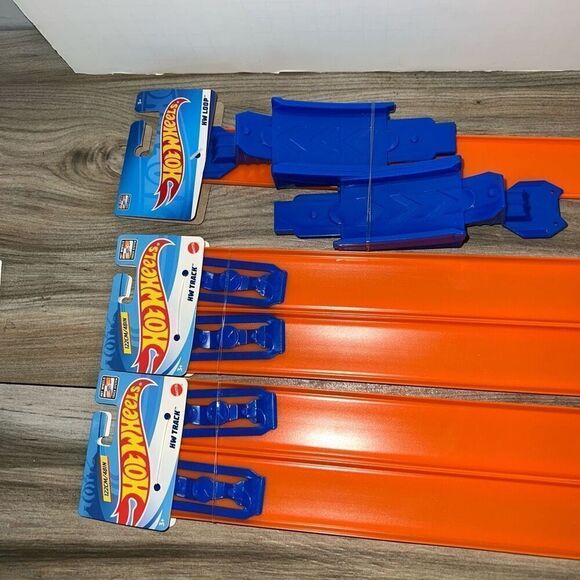 Hot Wheels Launcher, Loop & Jump, 2 sets Tracks Set 4 Piece Bundle Lot Build On - Picture 2 of 8
